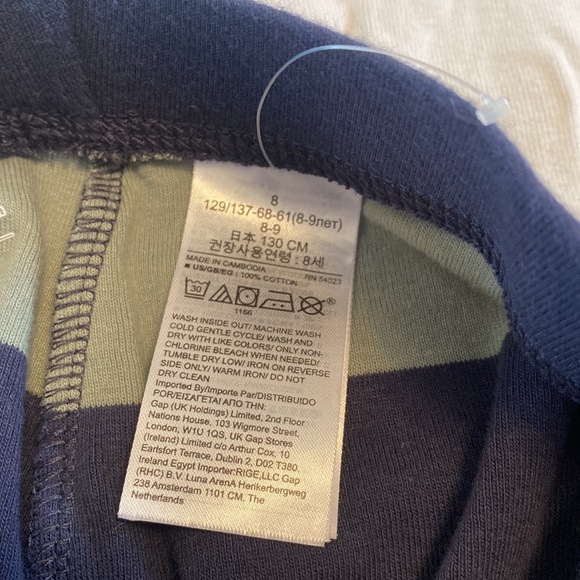 StarWars pjs size 8 Gap - Picture 4 of 8